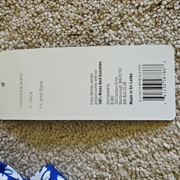 Floral Blue and White Womens Dress - Picture 7 of 9